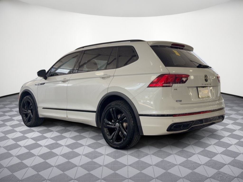 Used 2023 Volkswagen Tiguan SE R-Line Black 2.0T SE R-Line Black FWD