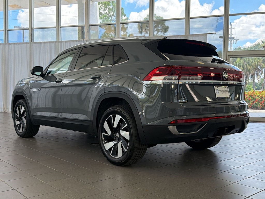 New 2026 Volkswagen Atlas Cross Sport SE w/Technology SUV