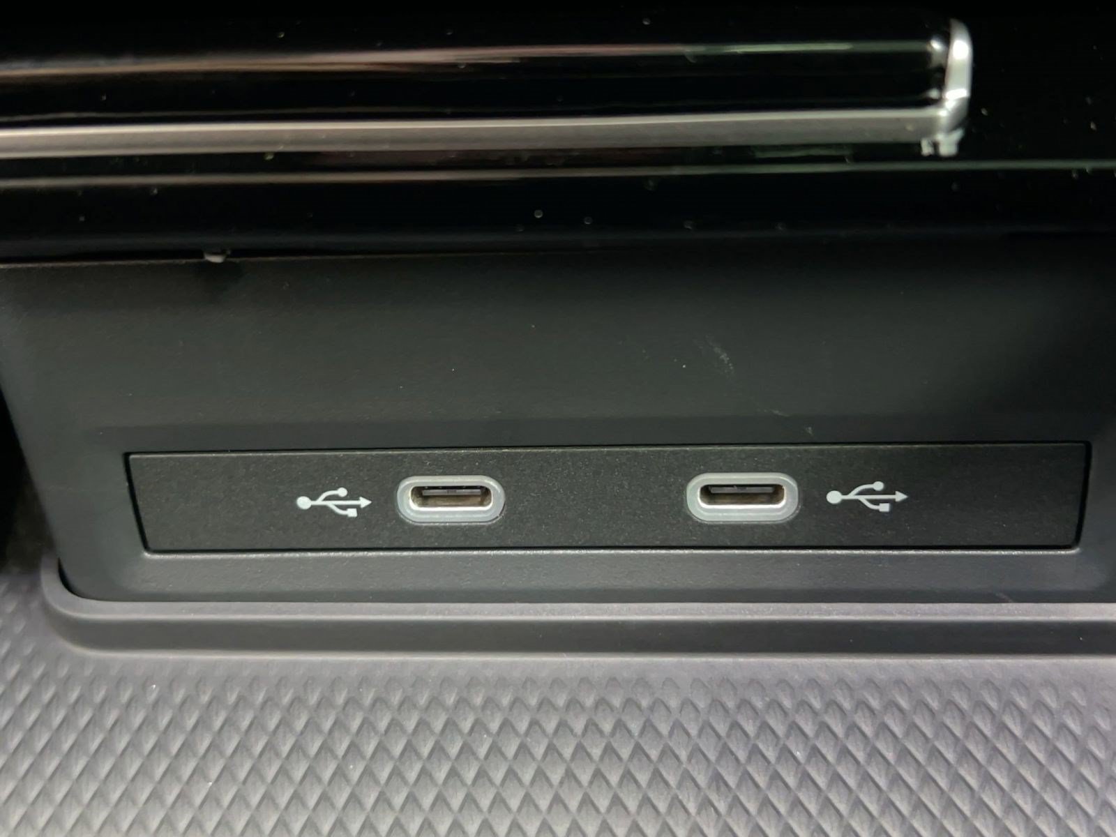 2026 Volkswagen Atlas SE w/Tech - Photo 32