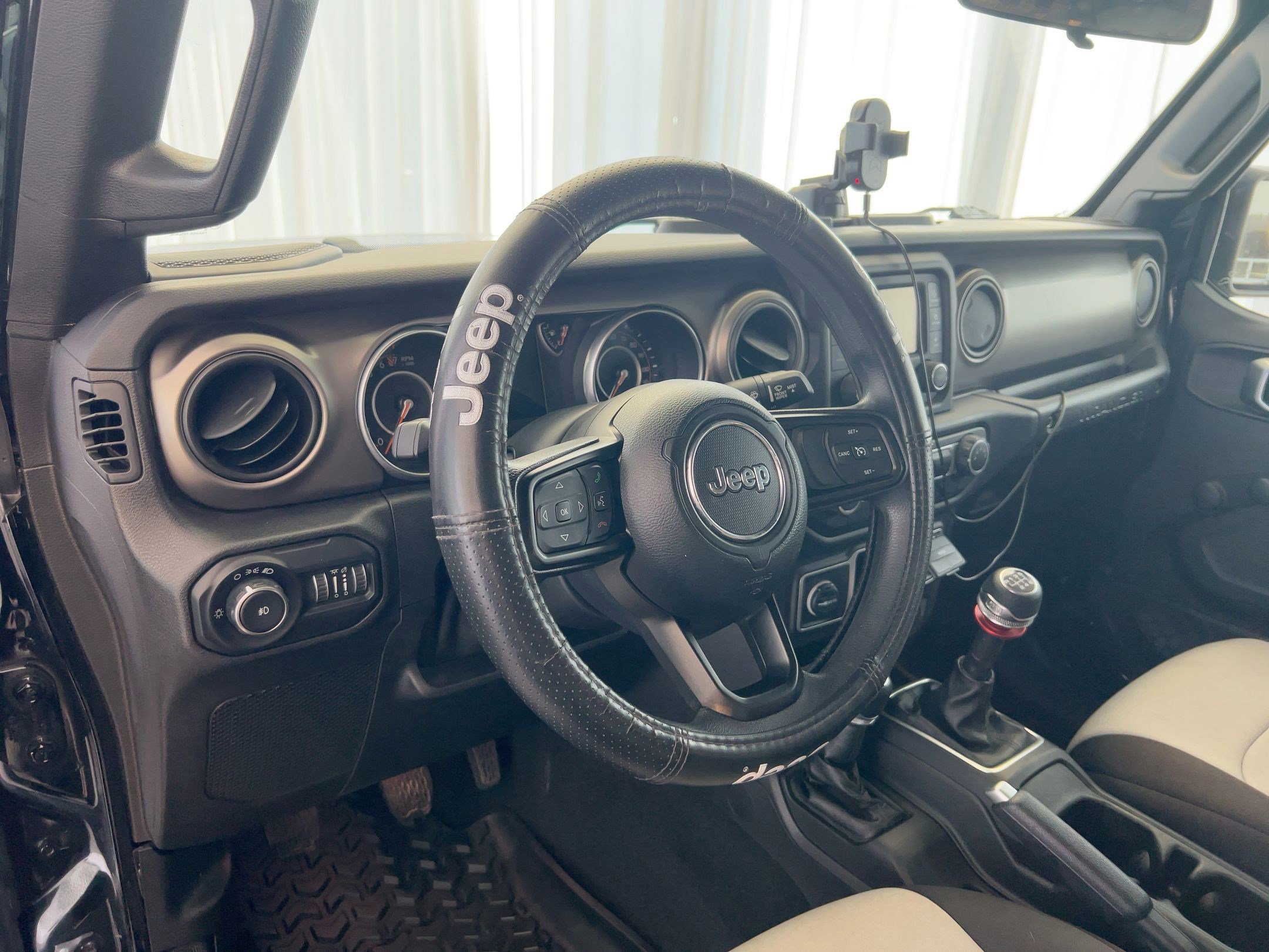 2018 Jeep Wrangler Unlimited Sport photo 4