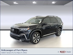 Used 2024 Honda Pilot Touring Touring AWD in Fort Myers