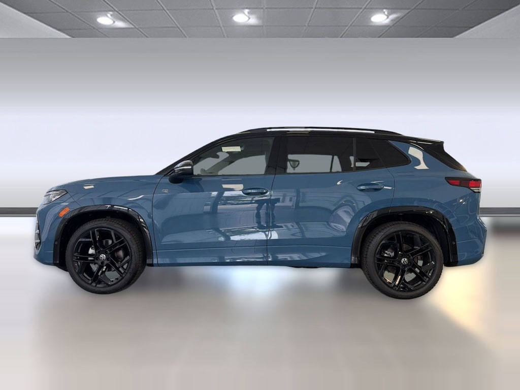 New 2026 Volkswagen Tiguan 2.0T SE R-Line Black SUV