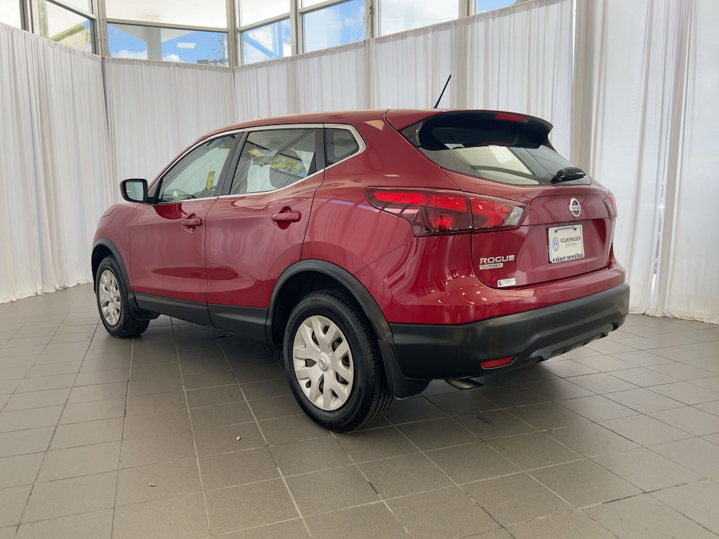 Used 2017 Nissan Rogue Sport S AWD S