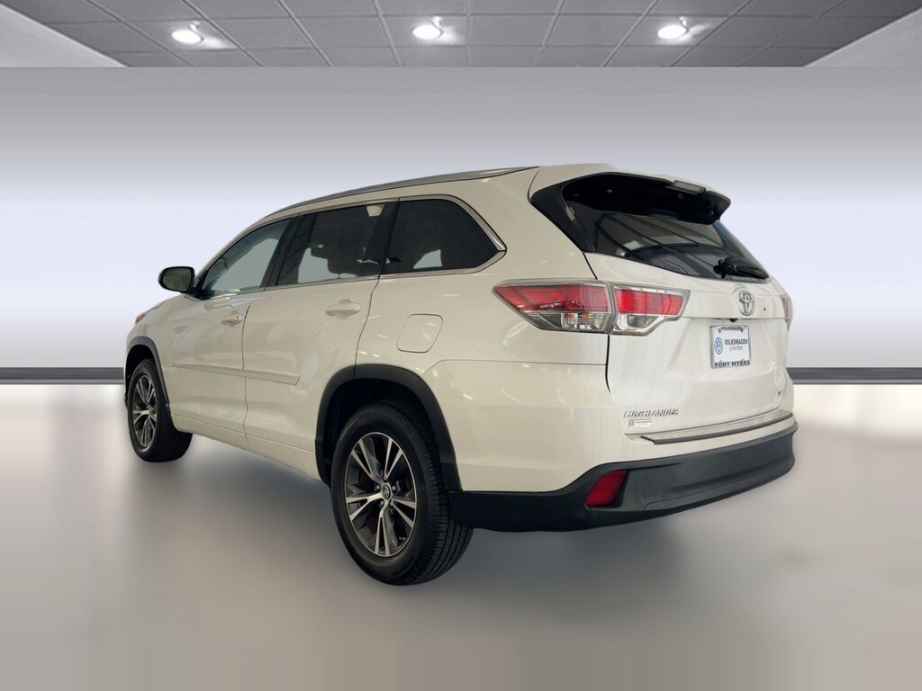 Used 2016 Toyota Highlander XLE FWD V6 XLE