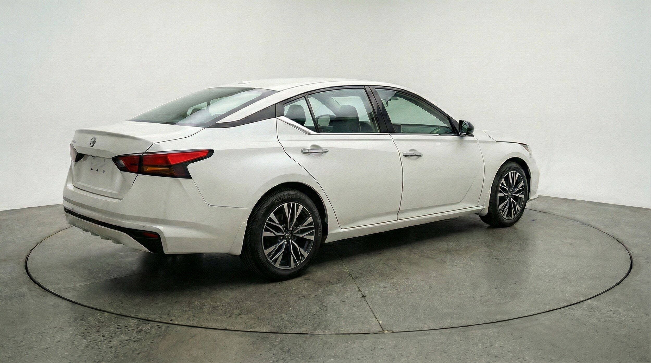 Thumbnail: 2025 Nissan Altima - 7