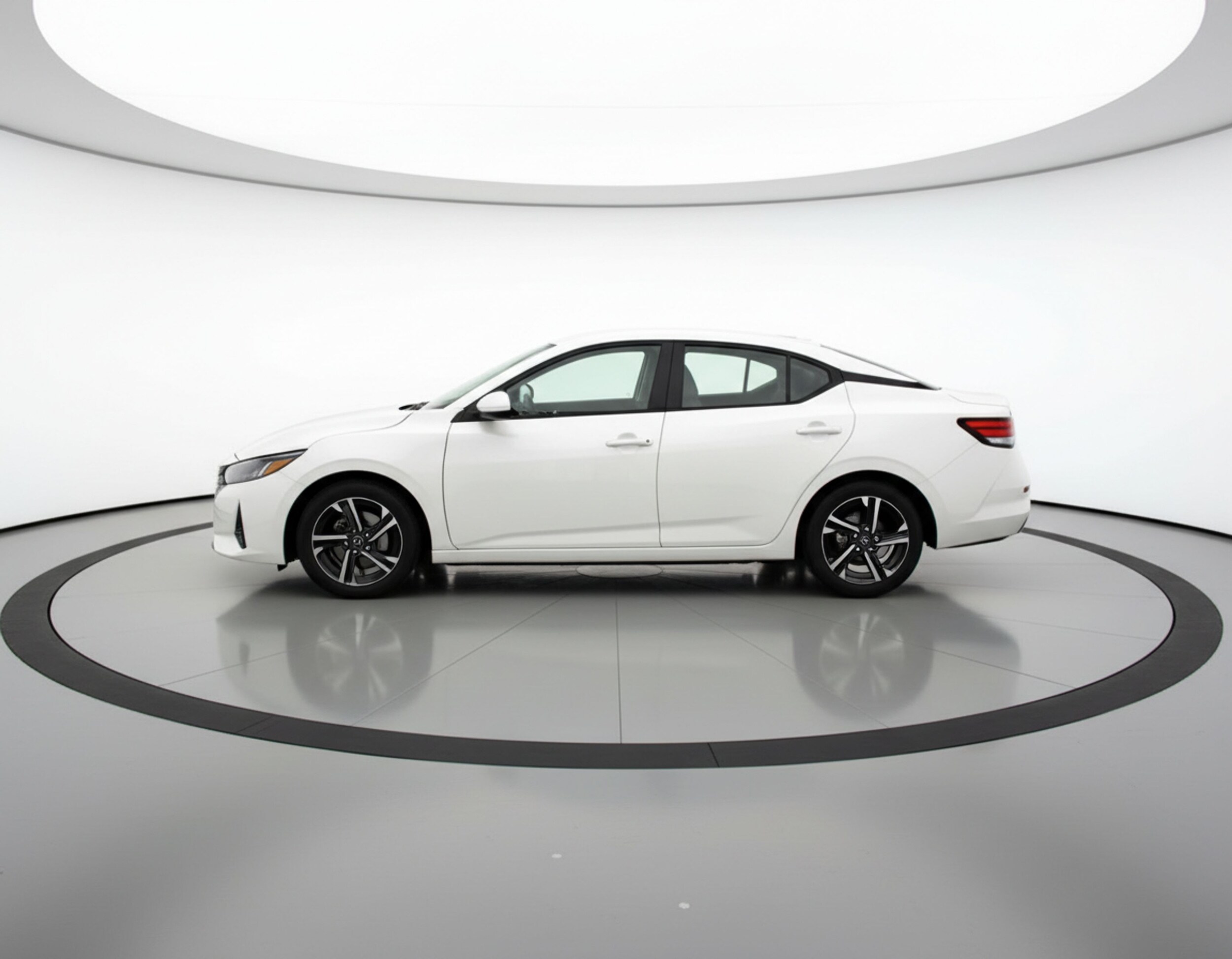 Thumbnail: 2025 Nissan Sentra - 4