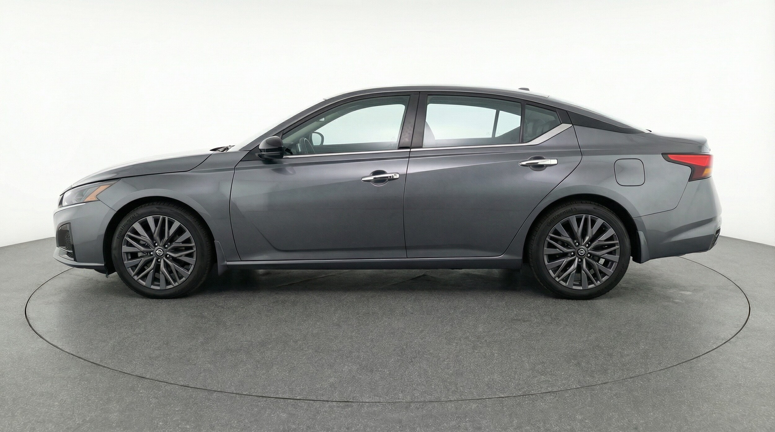 Thumbnail: 2025 Nissan Altima - 4