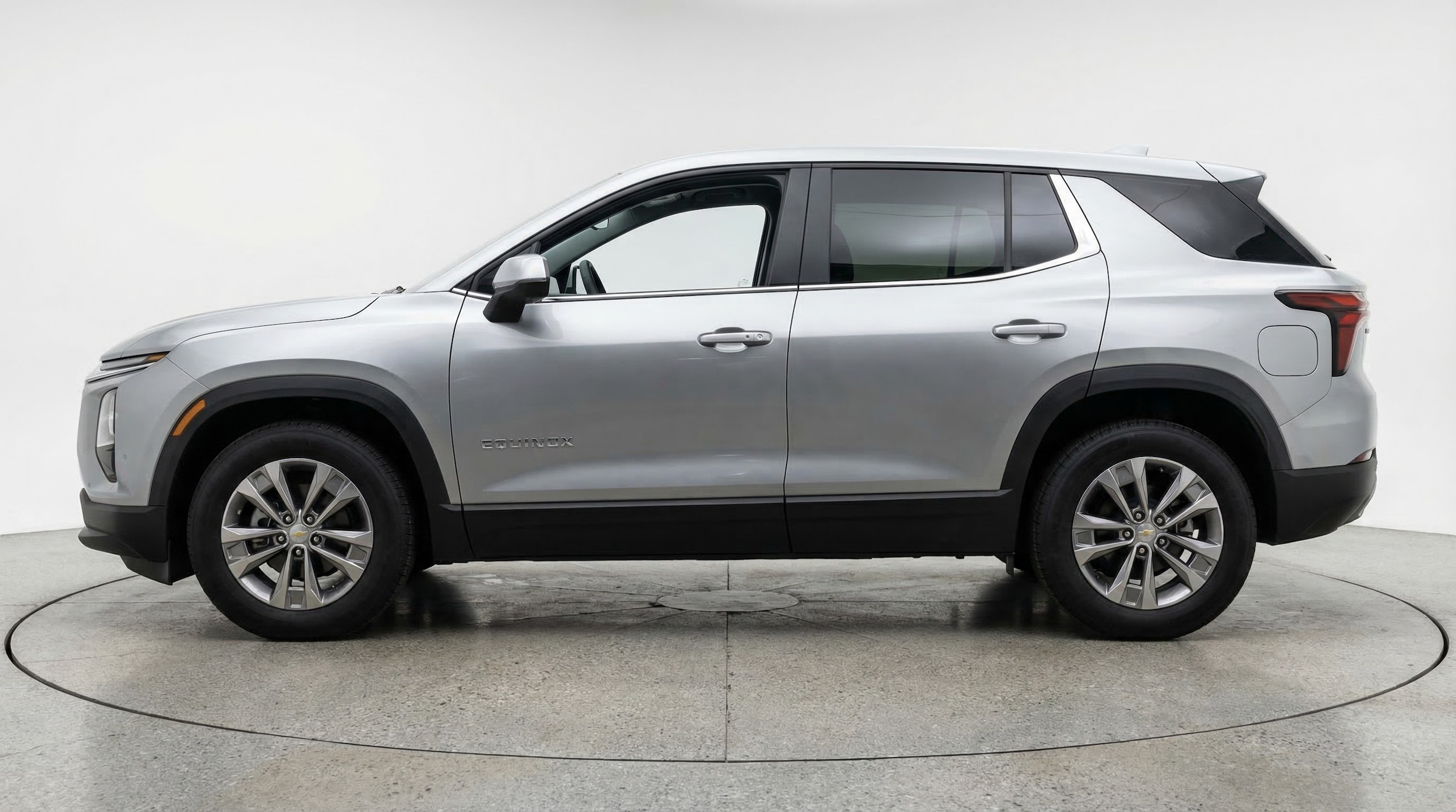 Thumbnail: 2025 Chevrolet Equinox - 4