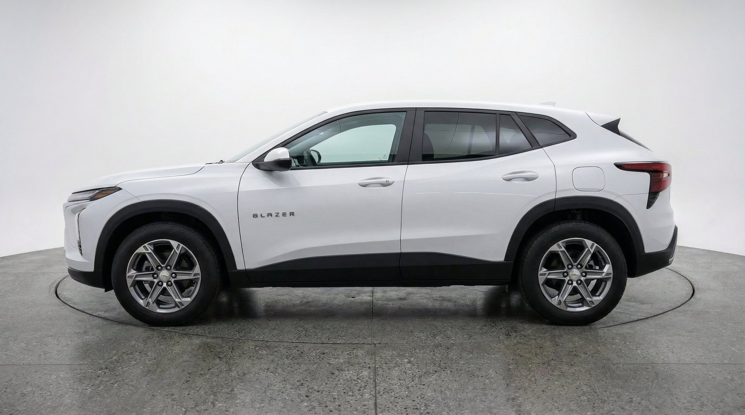 Thumbnail: 2025 Chevrolet Blazer - 5