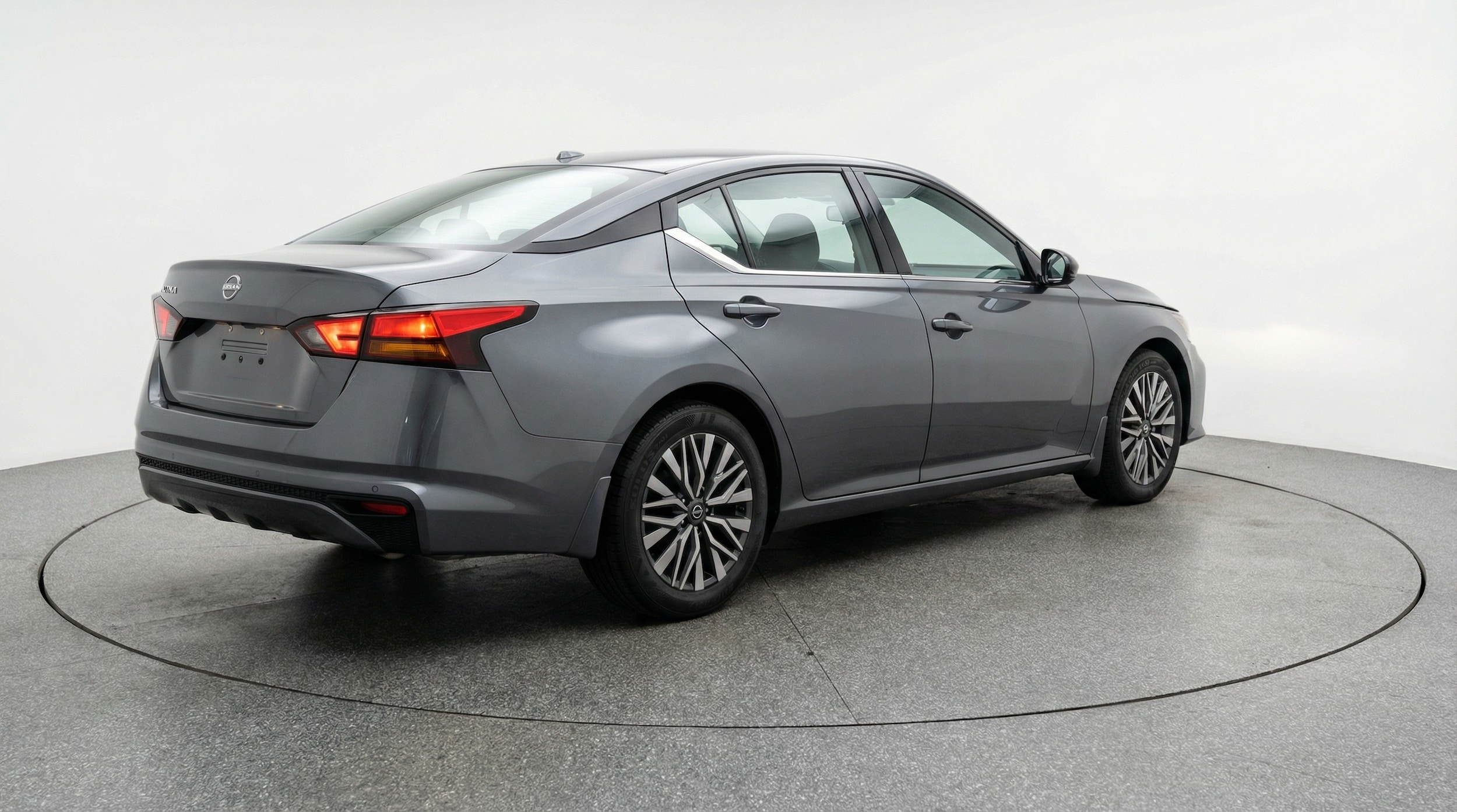 Thumbnail: 2025 Nissan Altima - 7