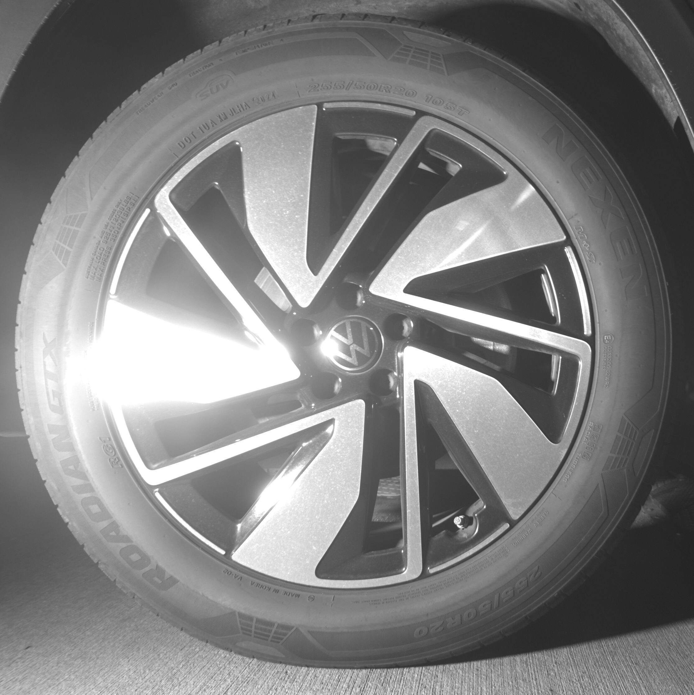 Thumbnail: 2025 Volkswagen Atlas - 10