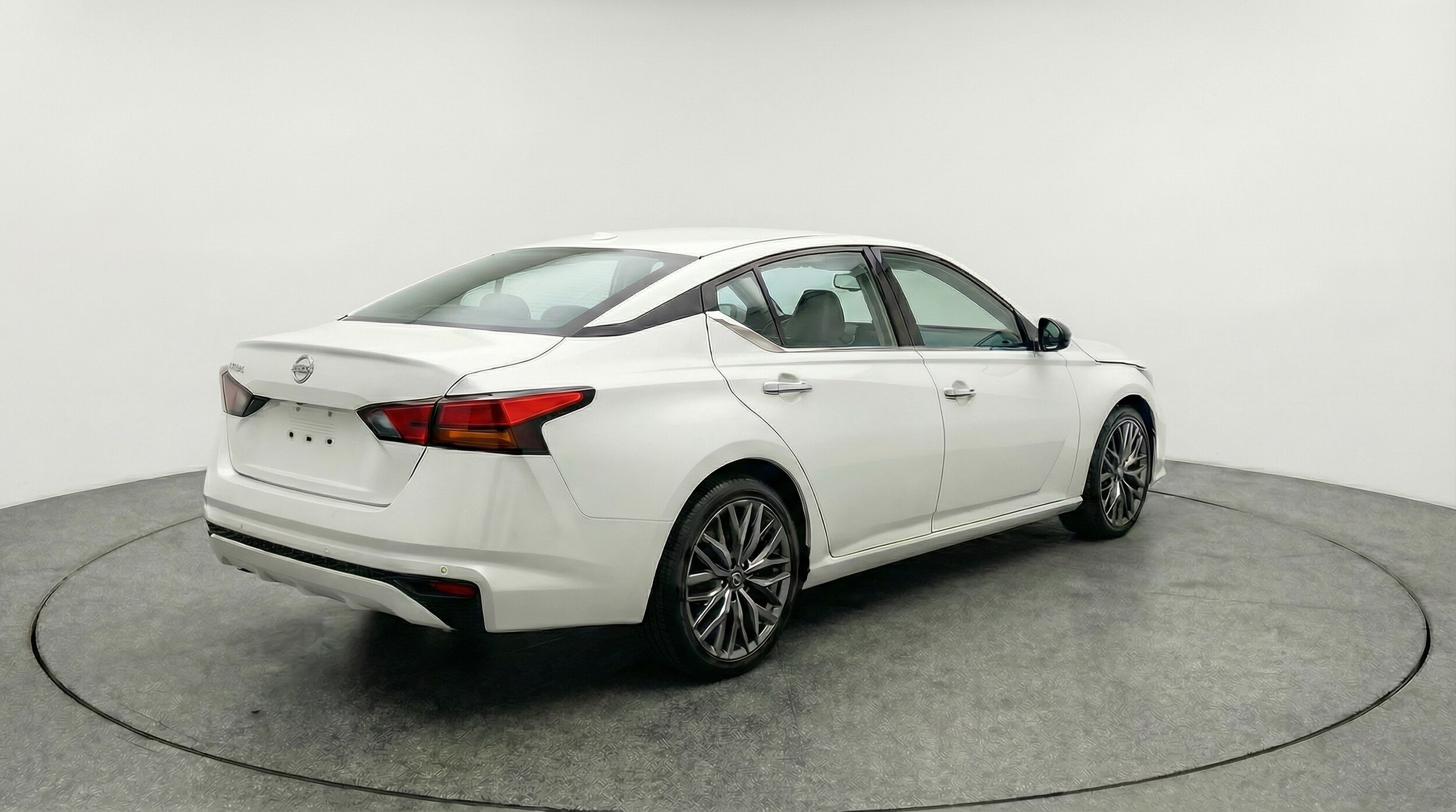 Thumbnail: 2025 Nissan Altima - 7