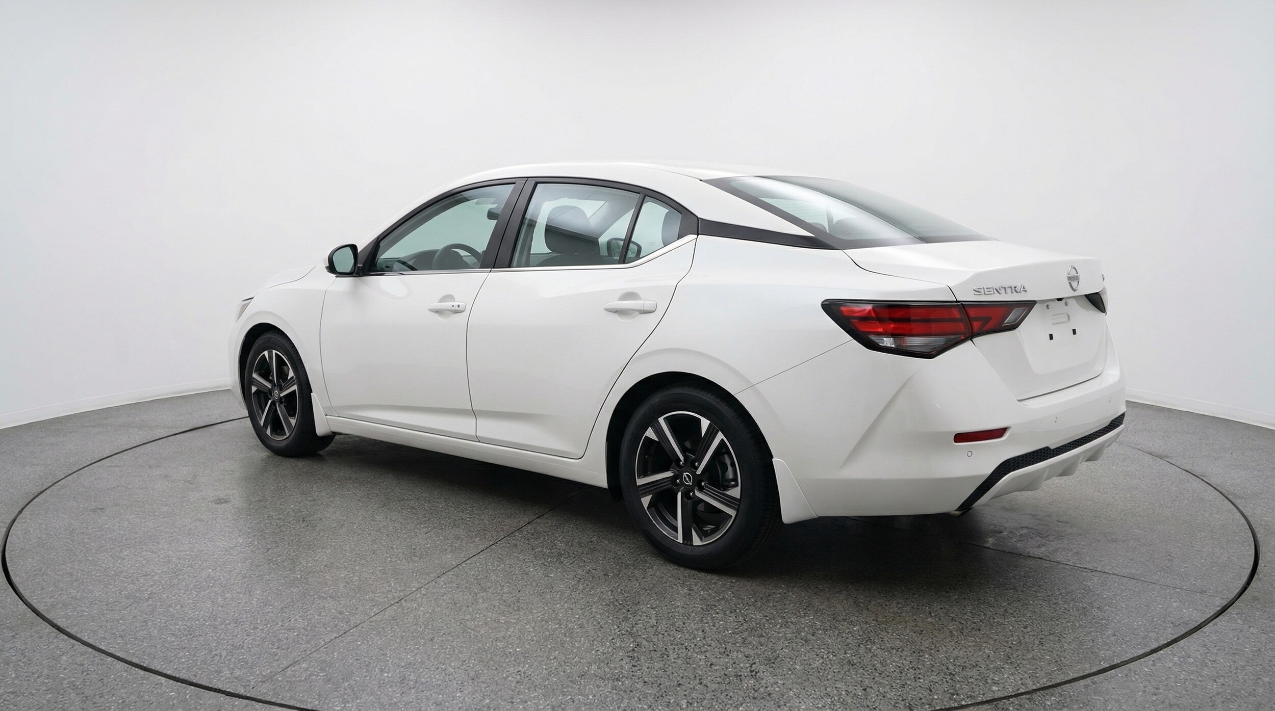 Thumbnail: 2025 Nissan Sentra - 5