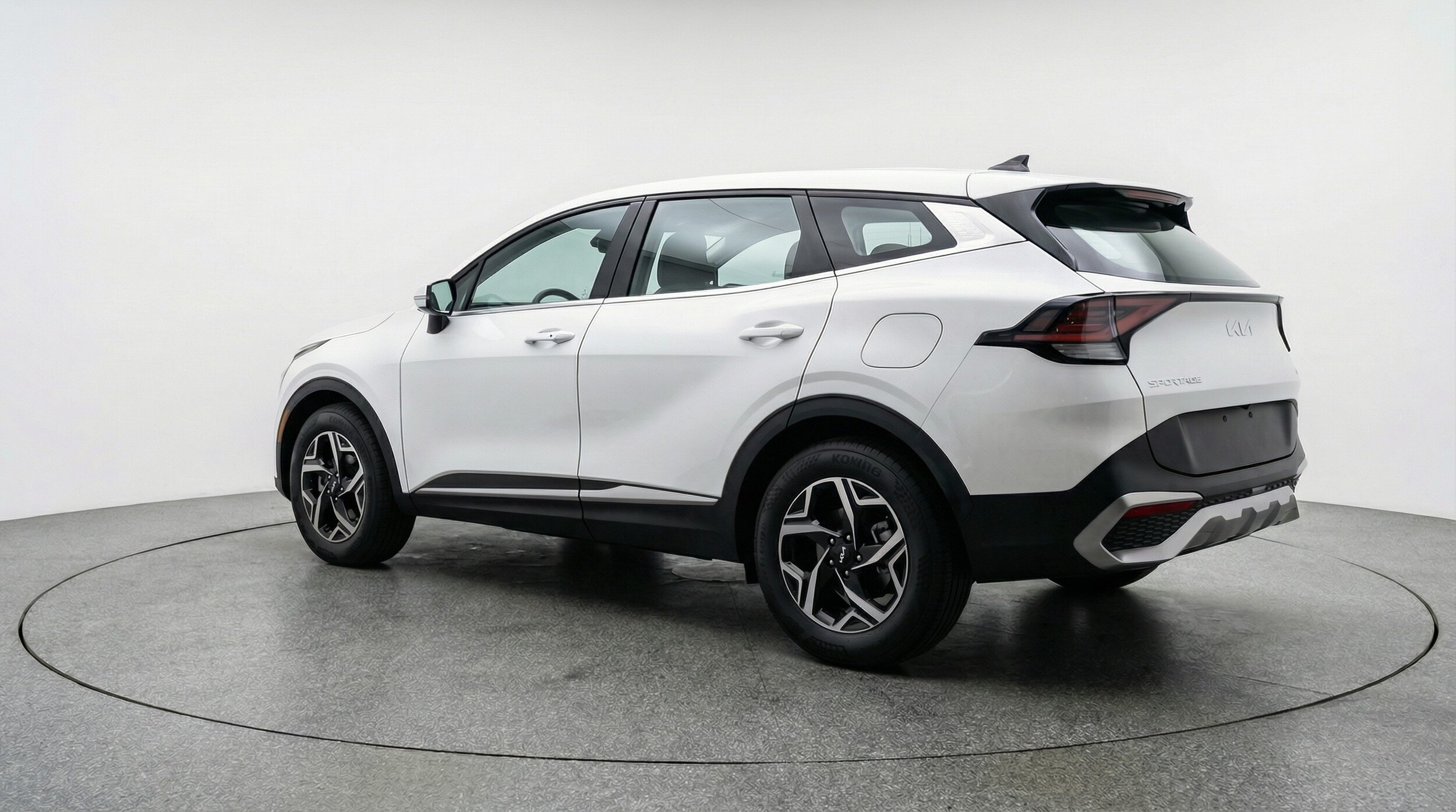 Thumbnail: 2025 Kia Sportage - 5