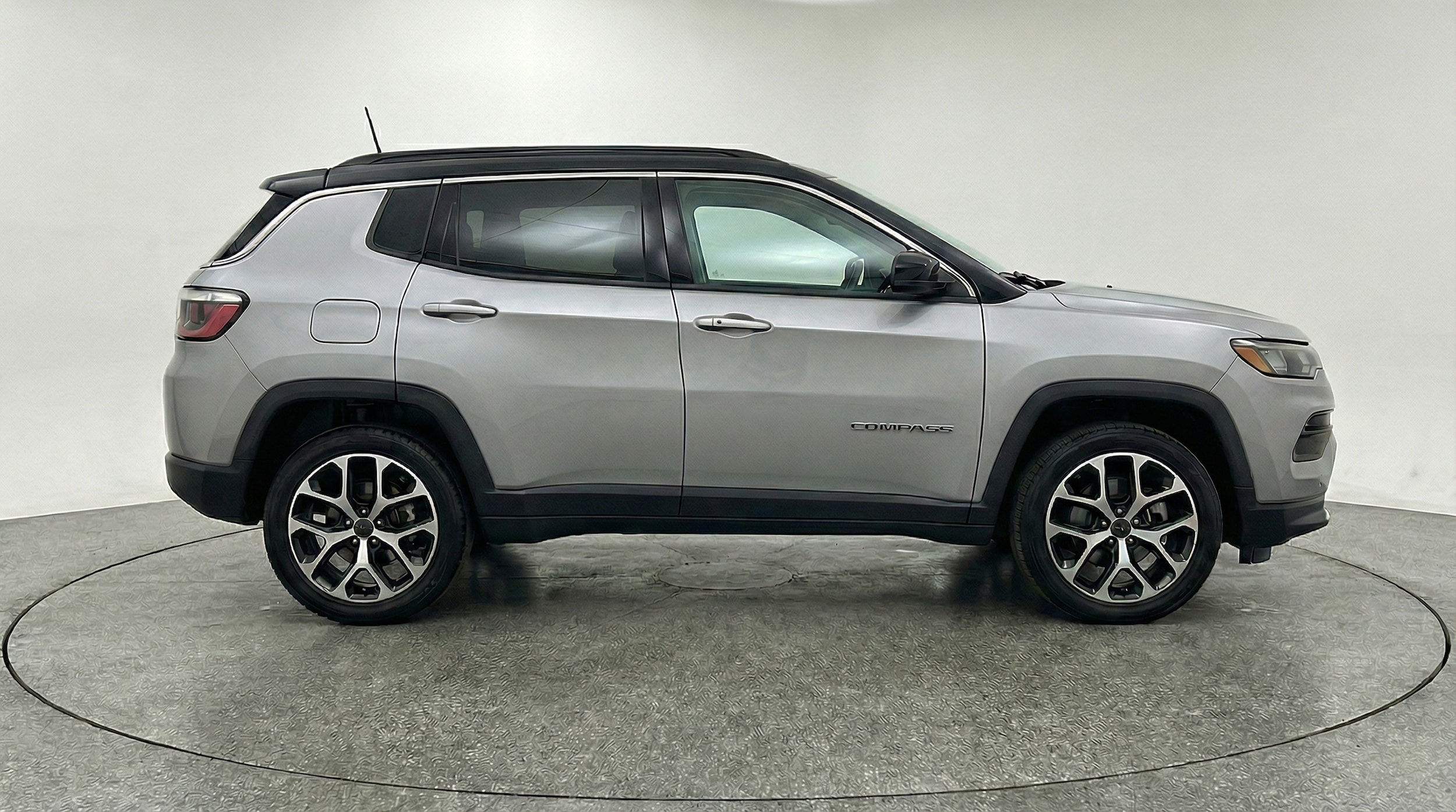 Thumbnail: 2025 Jeep Compass - 8