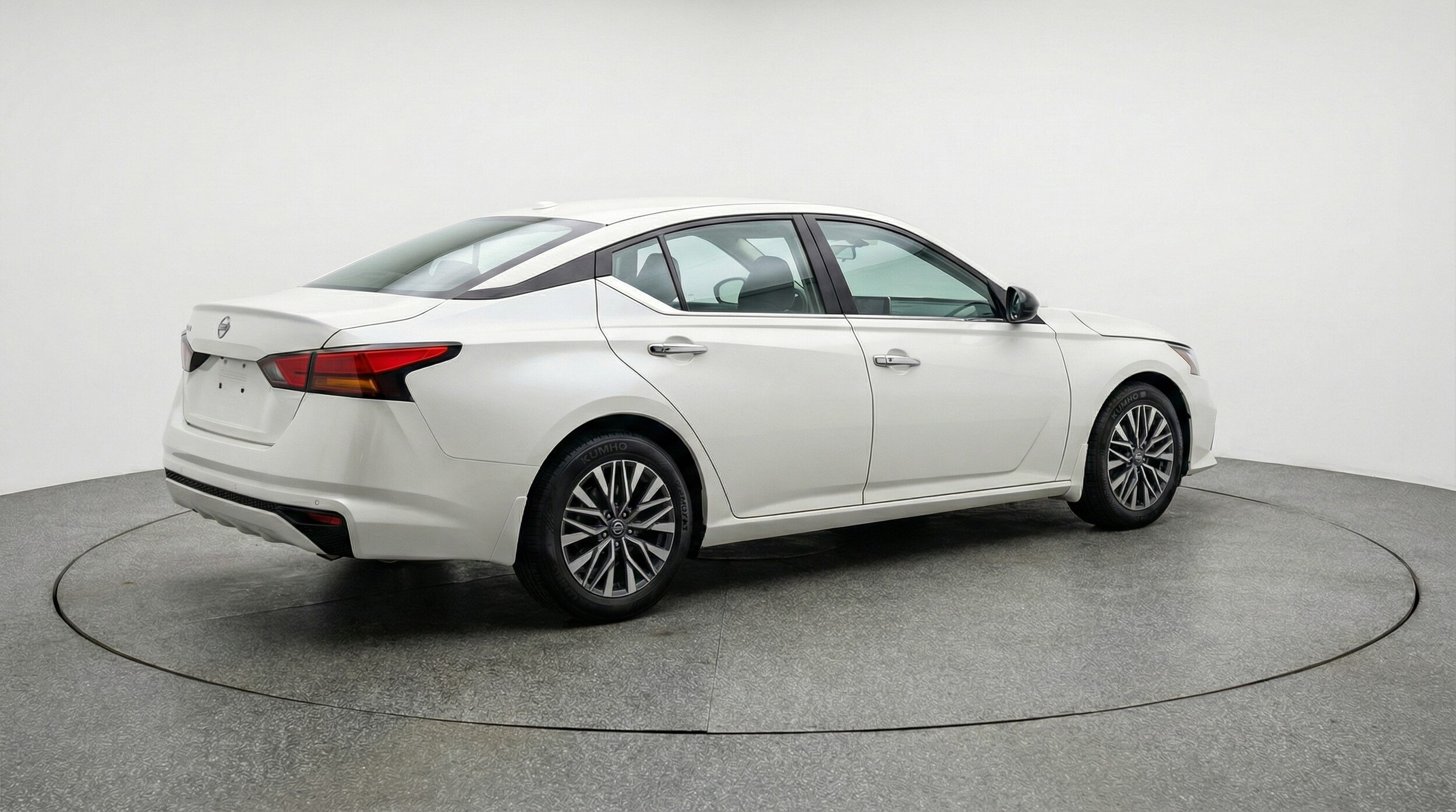 Thumbnail: 2025 Nissan Altima - 7