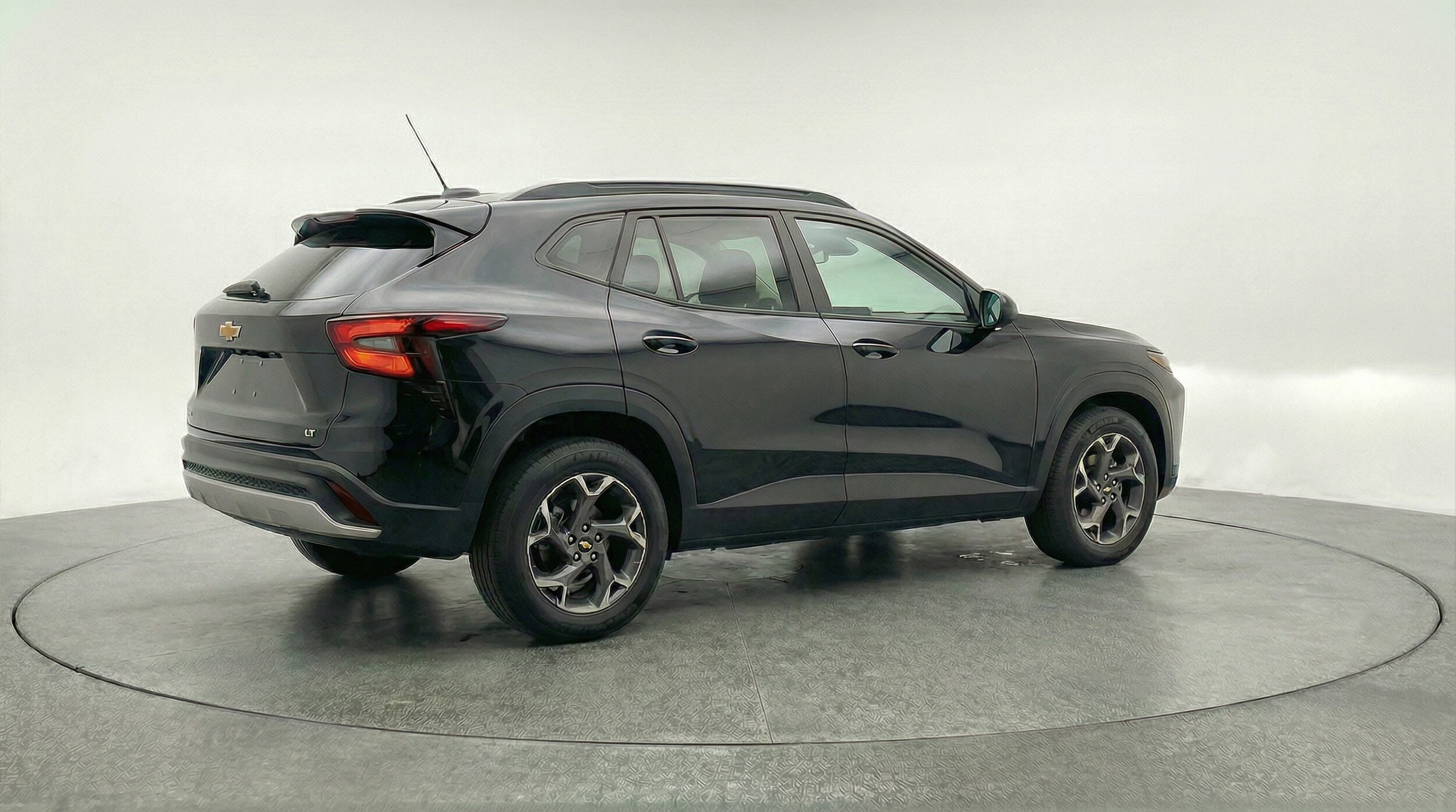 Thumbnail: 2025 Chevrolet Trax - 7