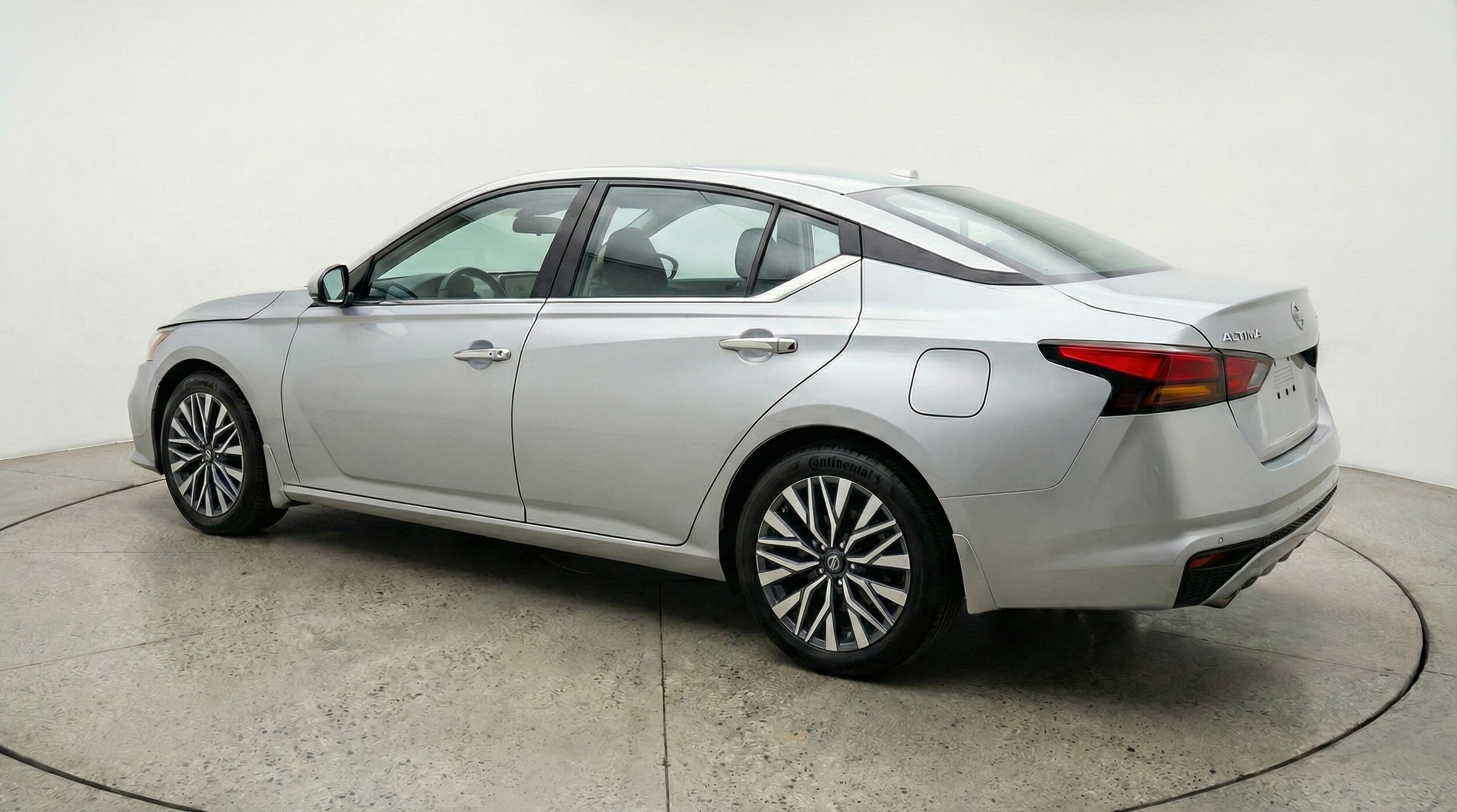 Thumbnail: 2025 Nissan Altima - 5