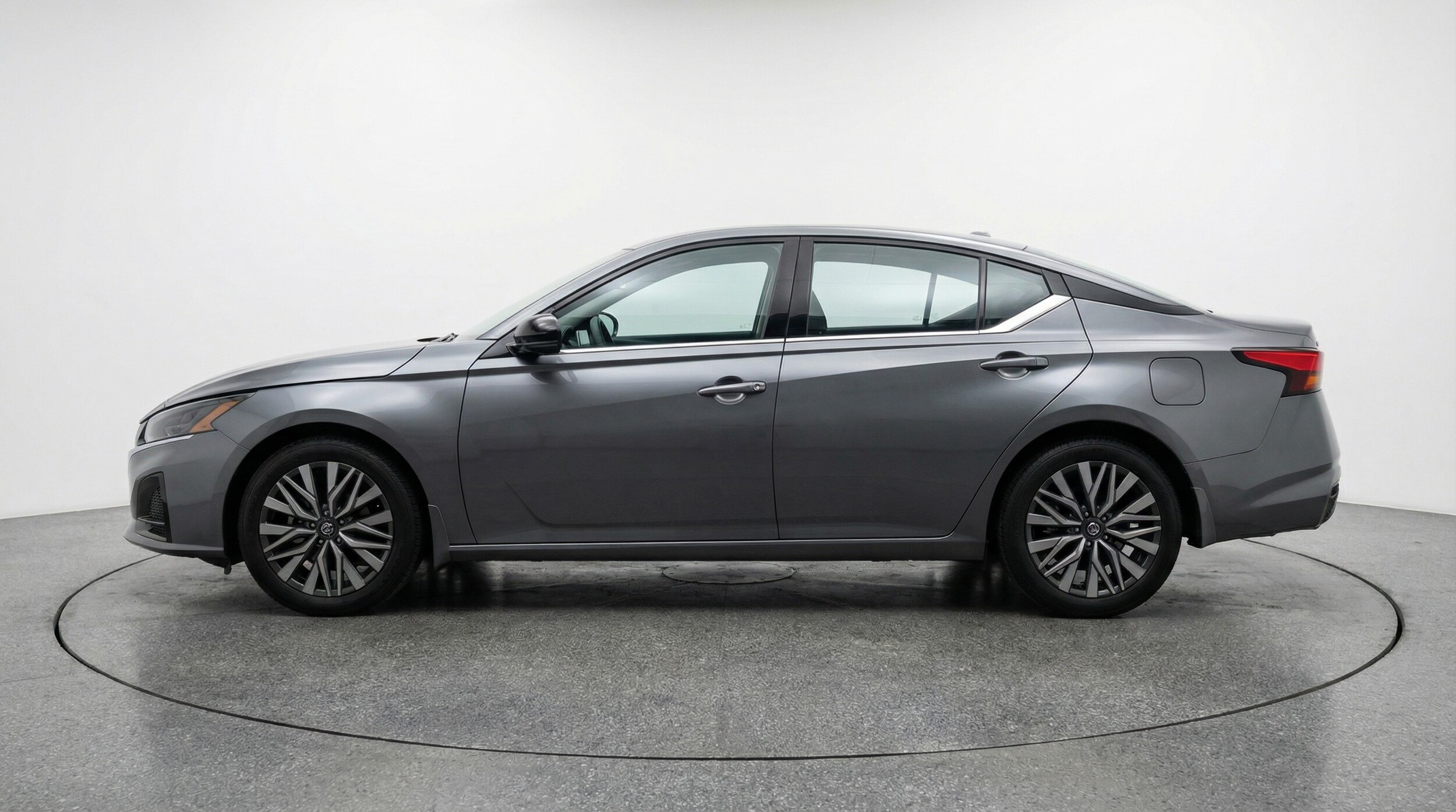 Thumbnail: 2025 Nissan Altima - 4