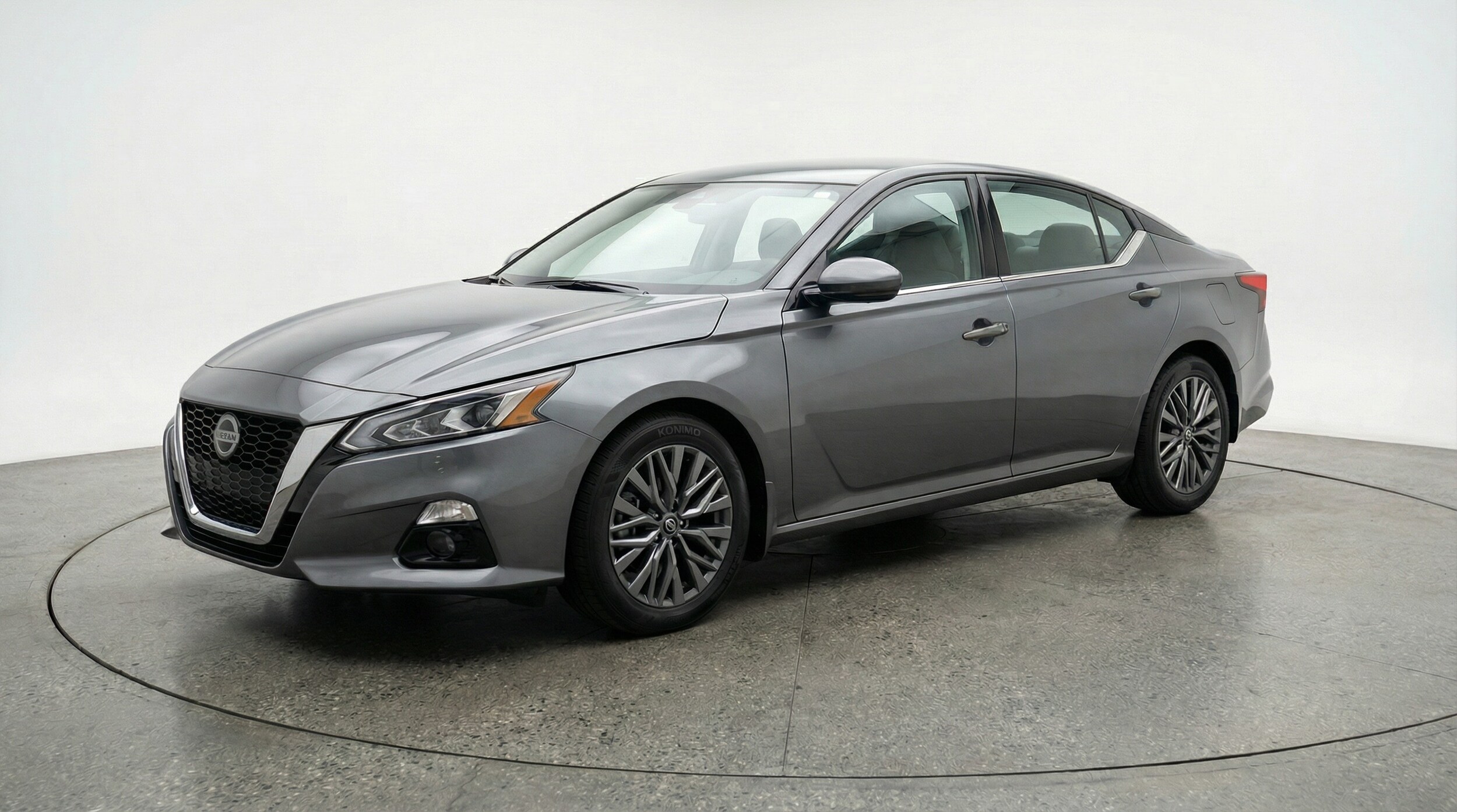 Thumbnail: 2025 Nissan Altima - 3