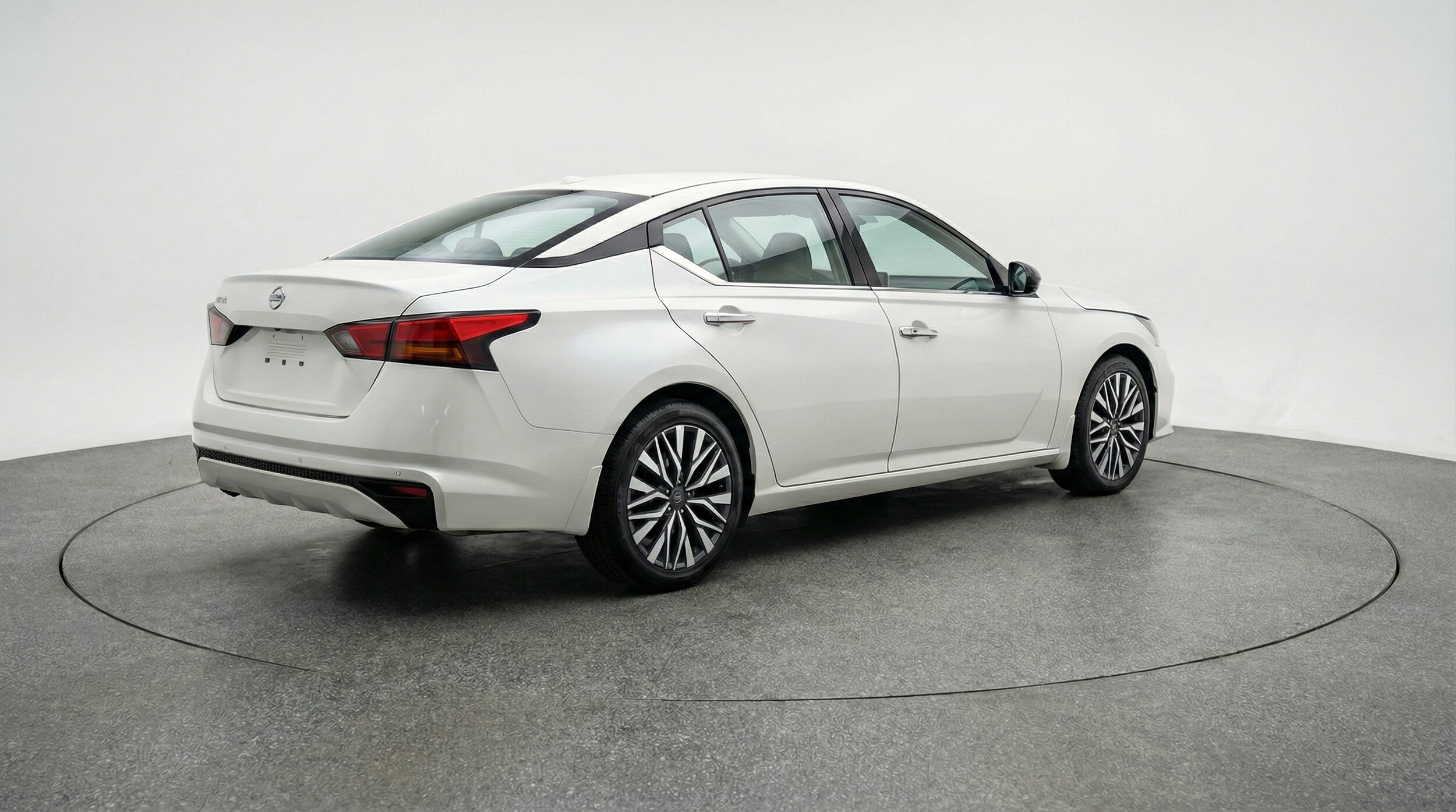 Thumbnail: 2025 Nissan Altima - 7