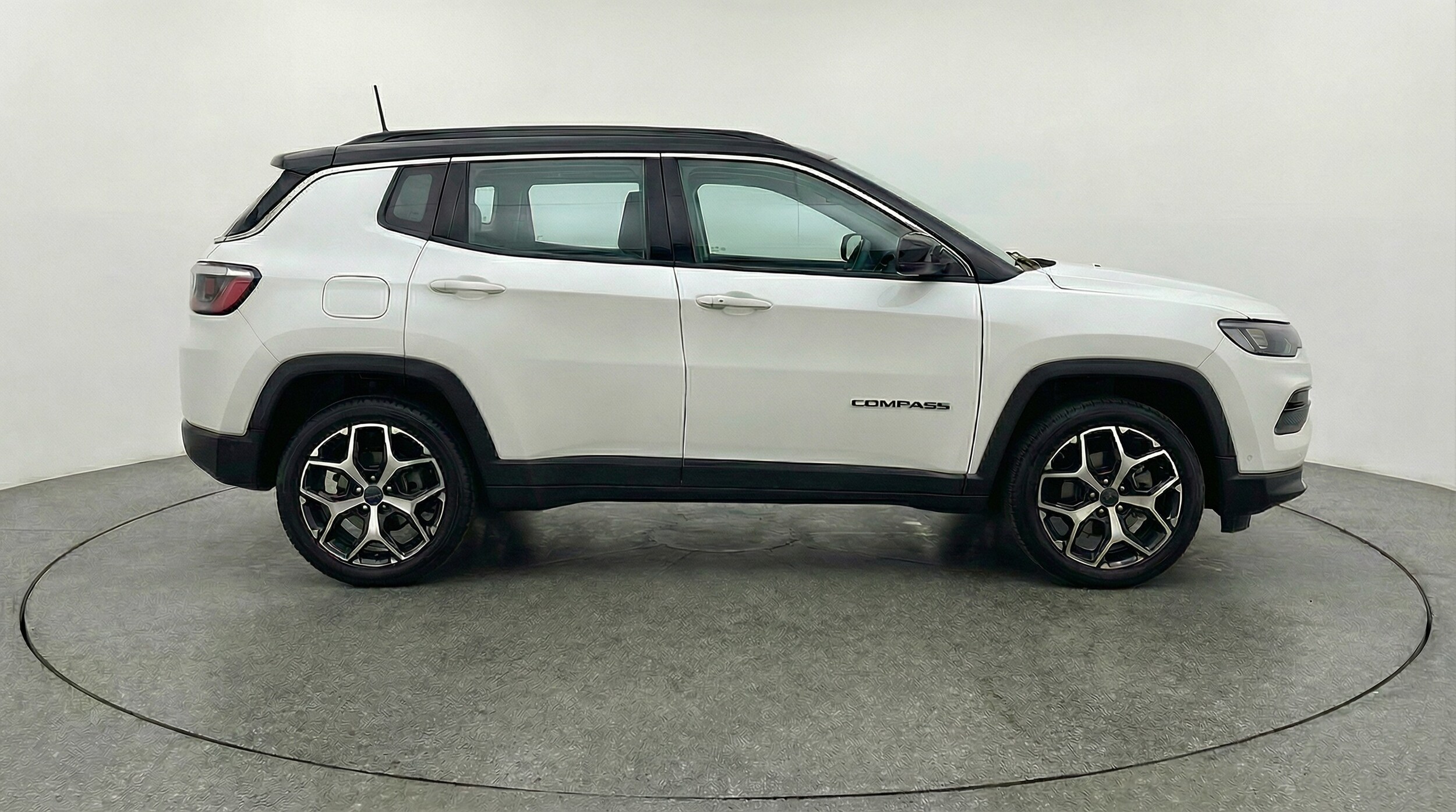 Thumbnail: 2025 Jeep Compass - 8