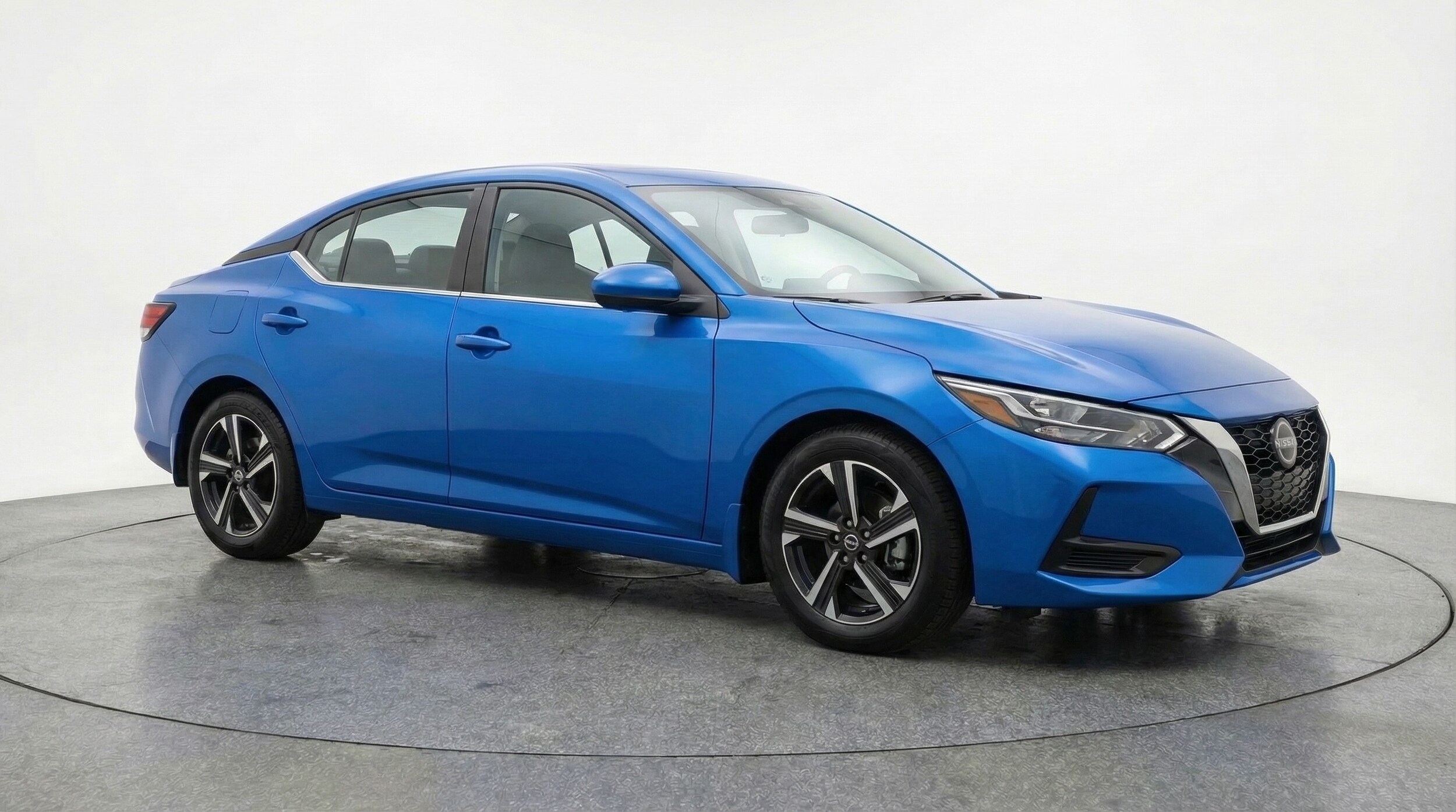 Thumbnail: 2025 Nissan Sentra - 1