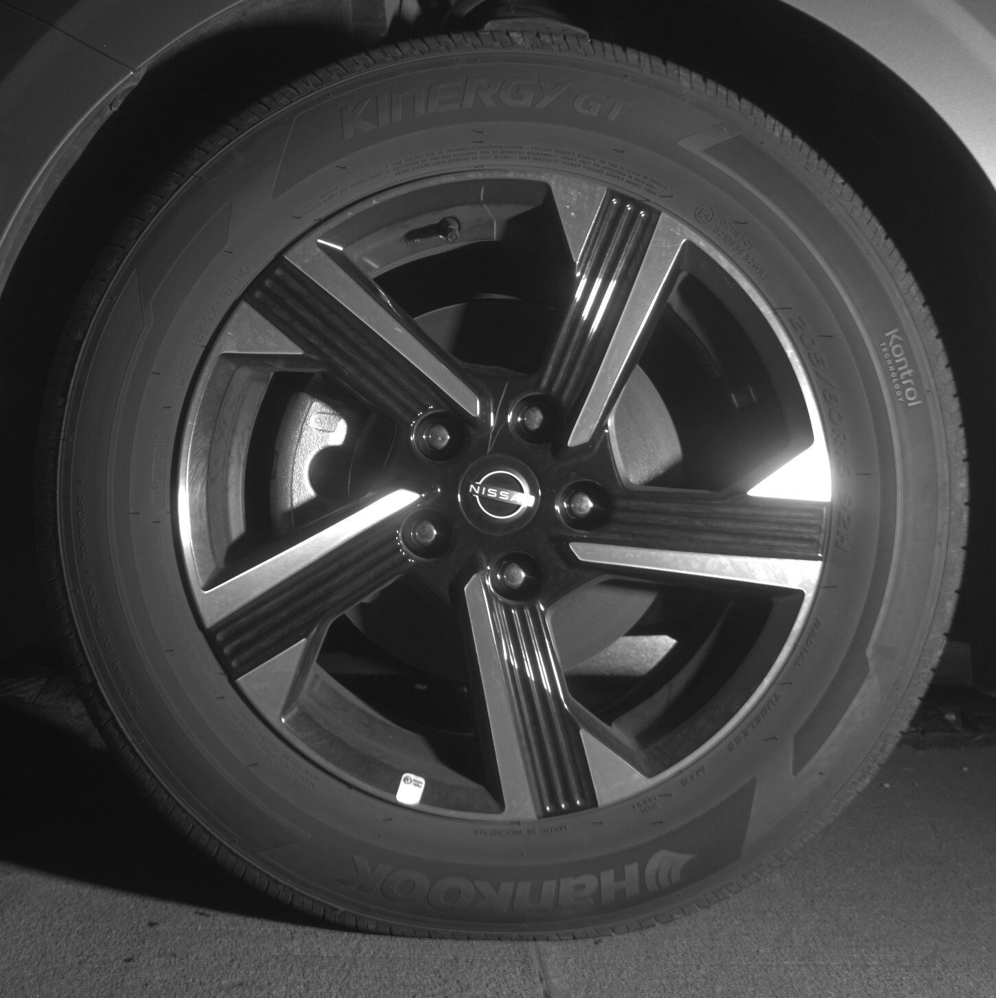 Thumbnail: 2025 Nissan Sentra - 9