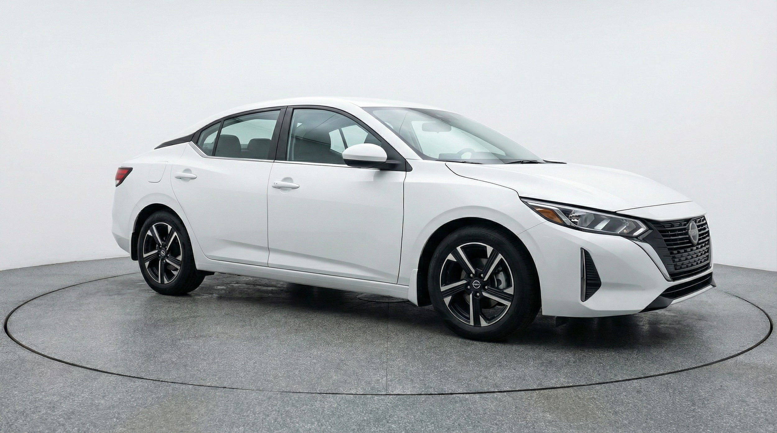 Thumbnail: 2025 Nissan Sentra - 1