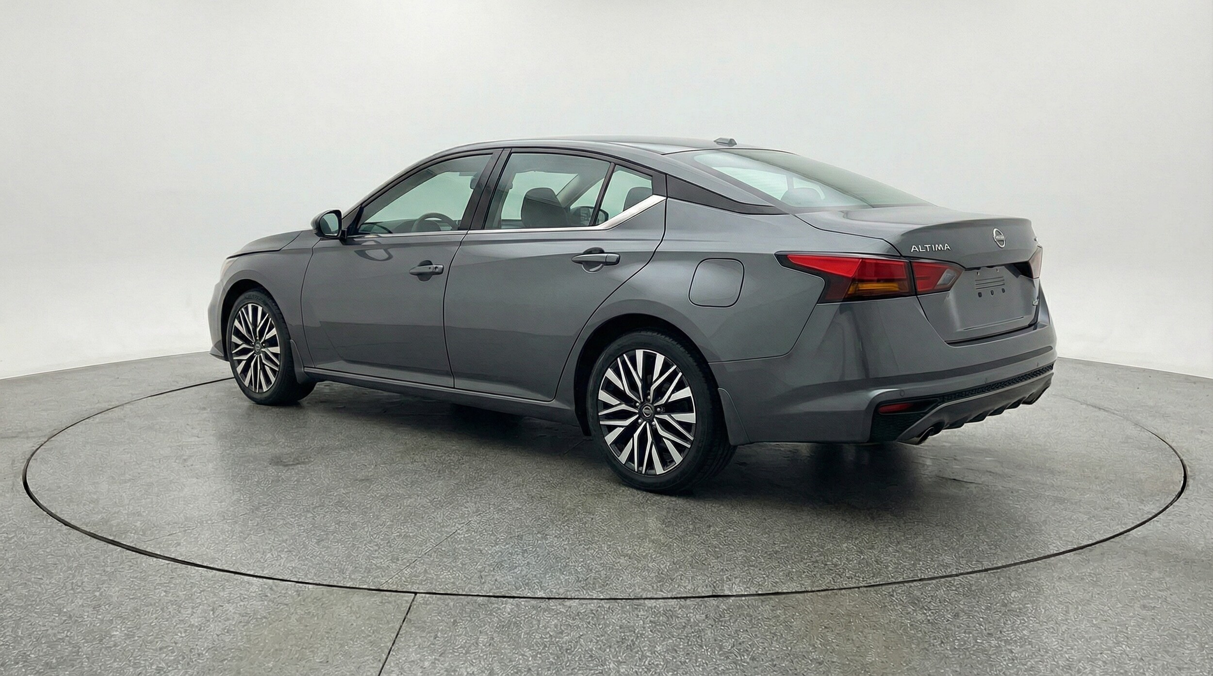 Thumbnail: 2025 Nissan Altima - 5