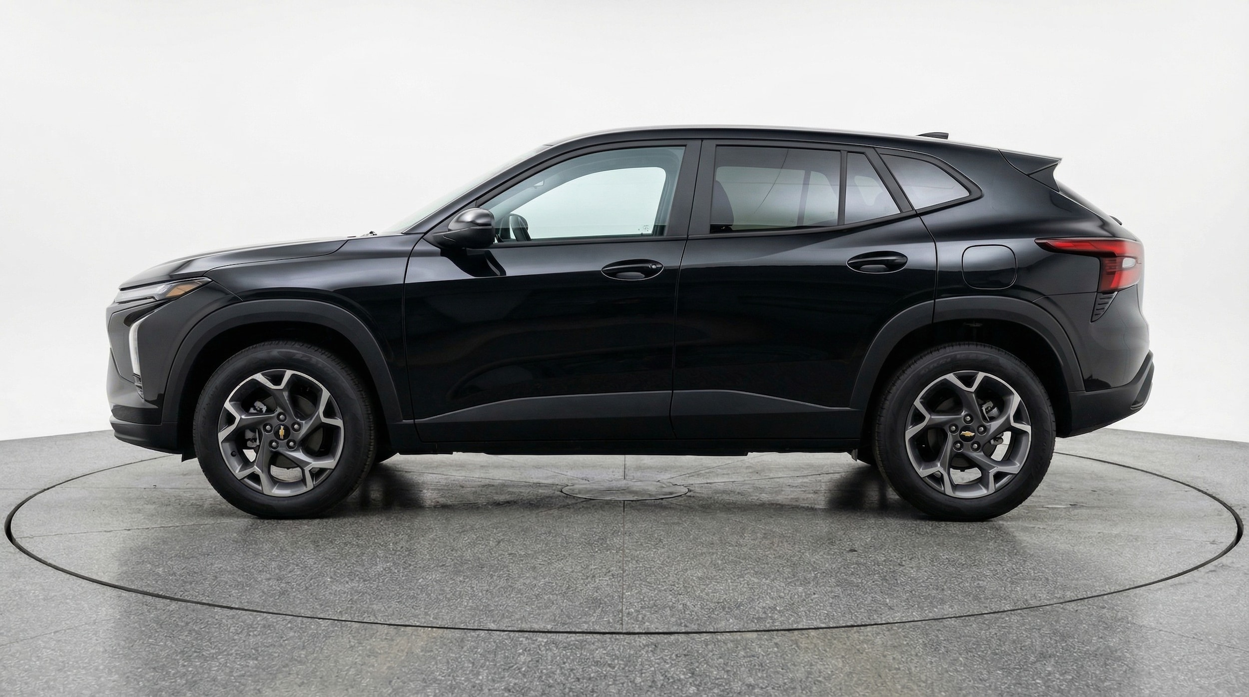 Thumbnail: 2025 Chevrolet Trax - 4