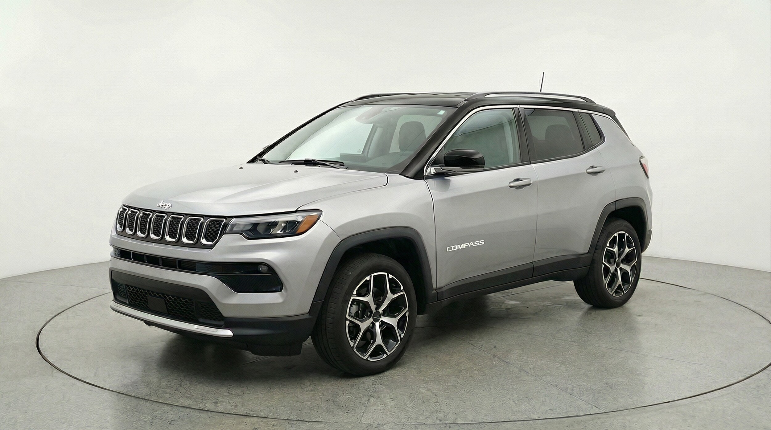 Thumbnail: 2025 Jeep Compass - 3