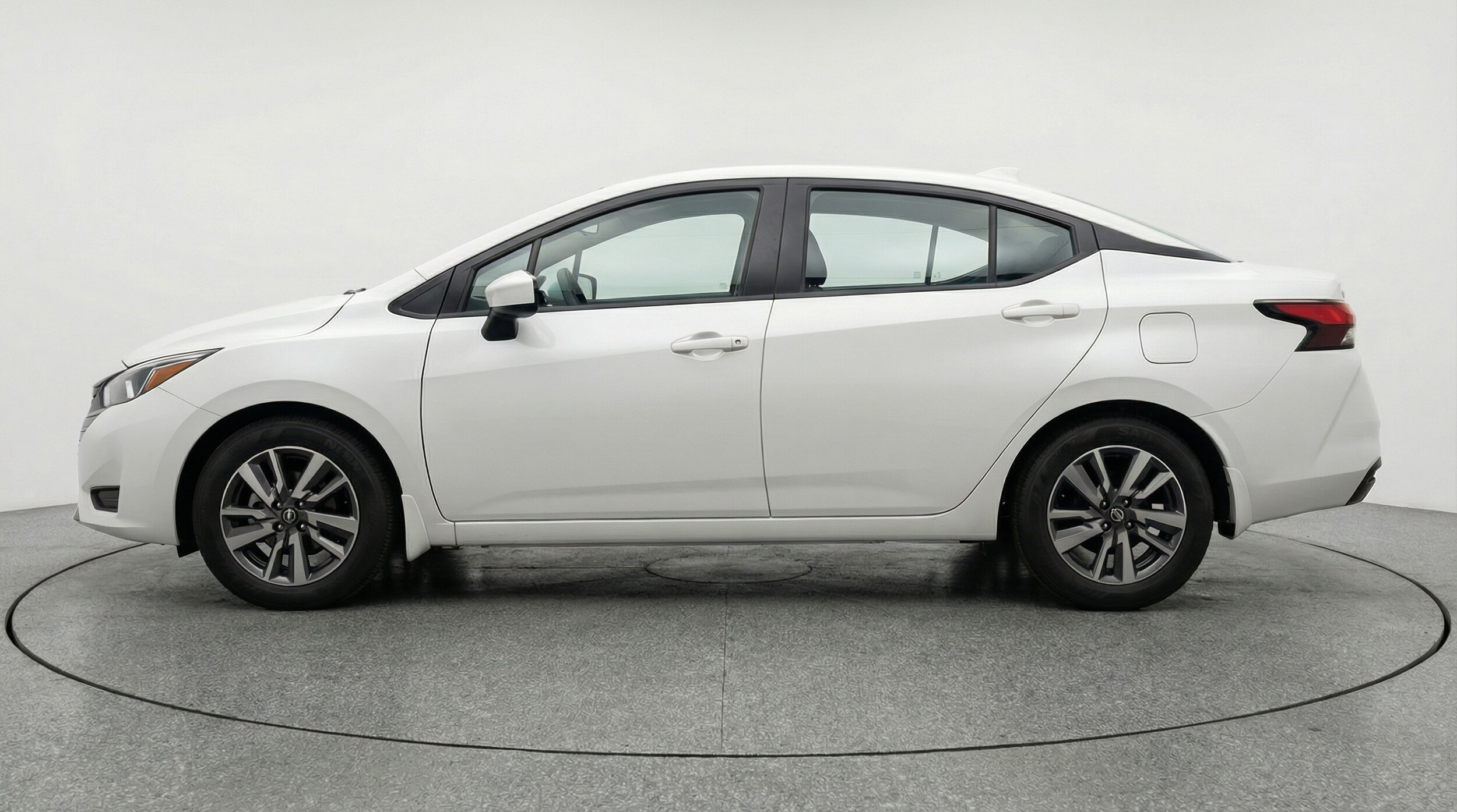 Thumbnail: 2025 Nissan Versa - 4