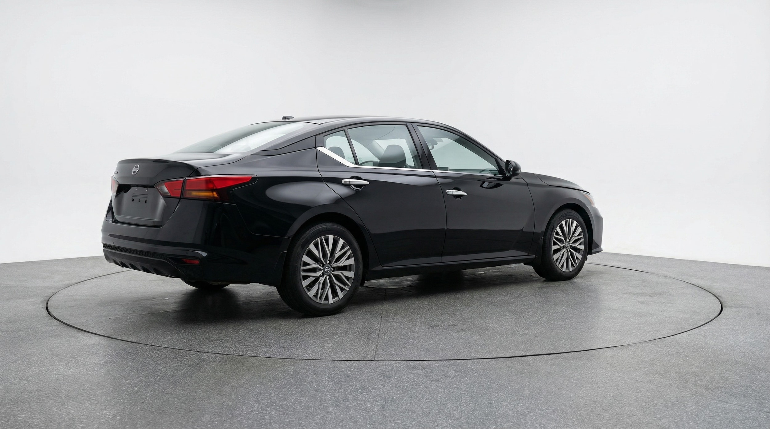 Thumbnail: 2025 Nissan Altima - 7