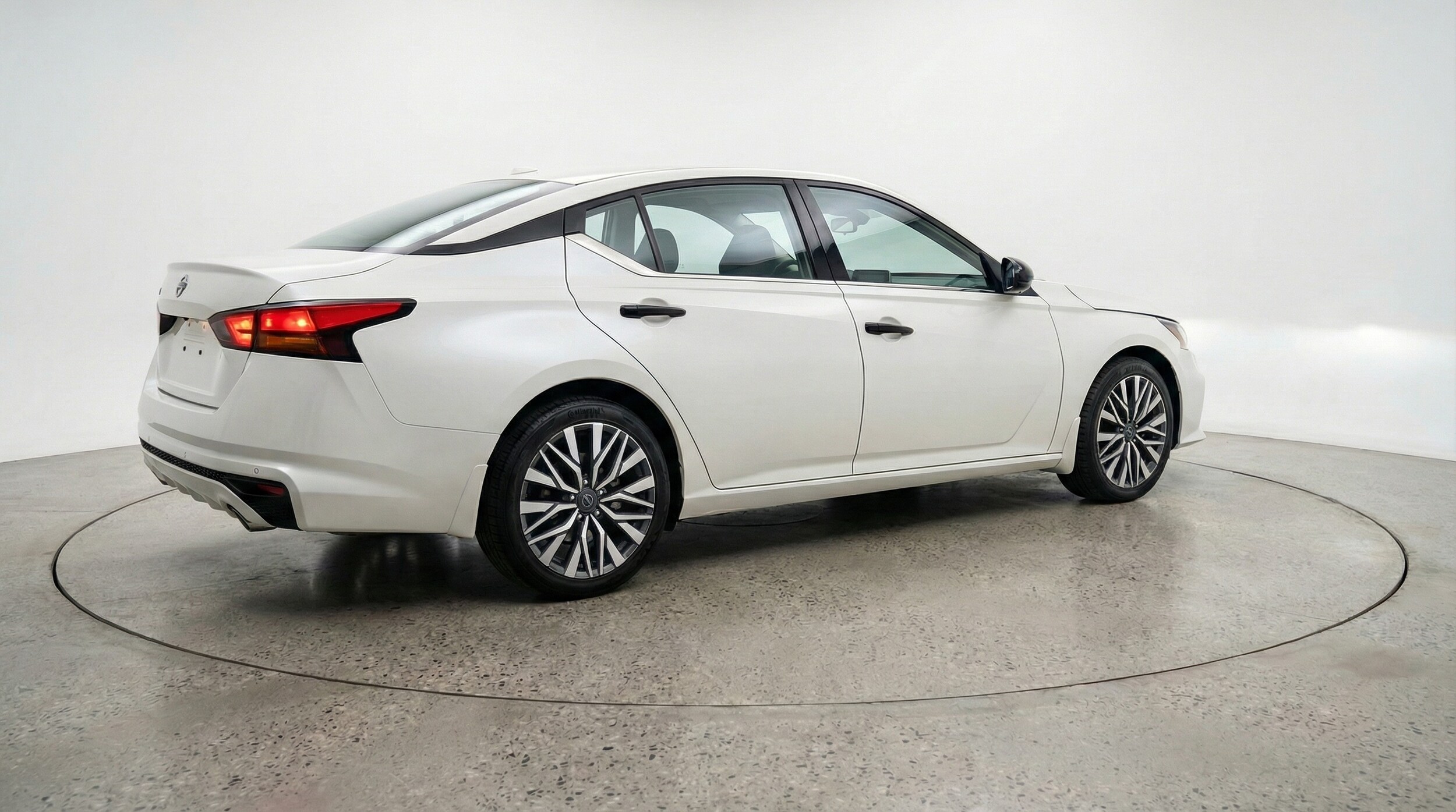 Thumbnail: 2025 Nissan Altima - 7