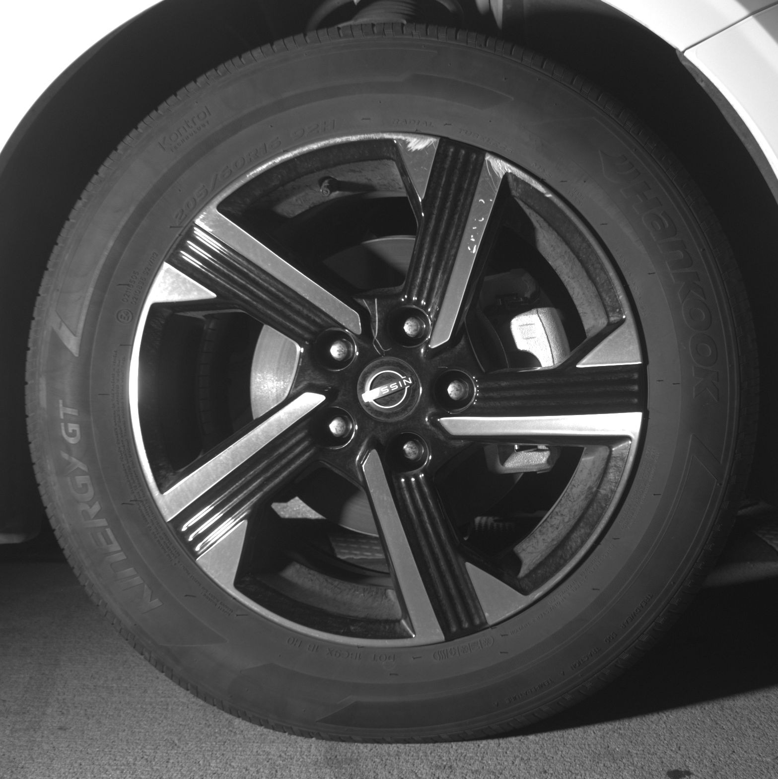 Thumbnail: 2025 Nissan Sentra - 10