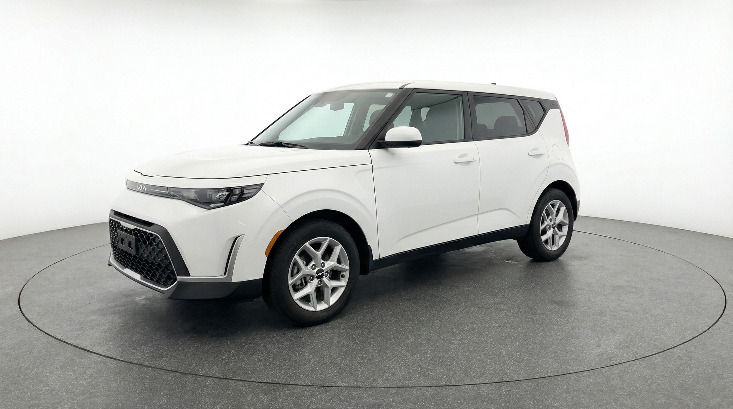 Thumbnail: 2025 Kia Soul - 3