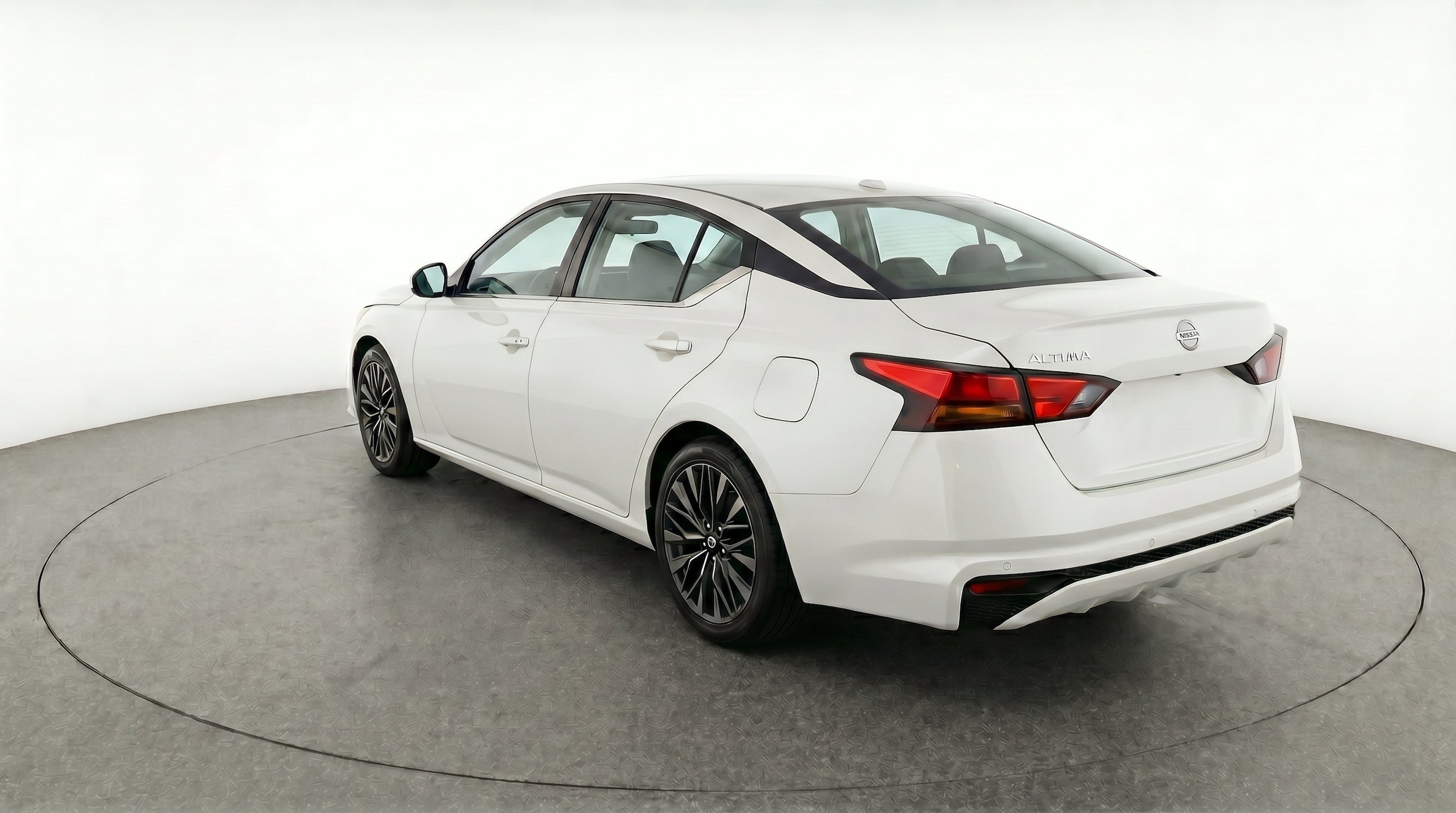 Thumbnail: 2025 Nissan Altima - 6
