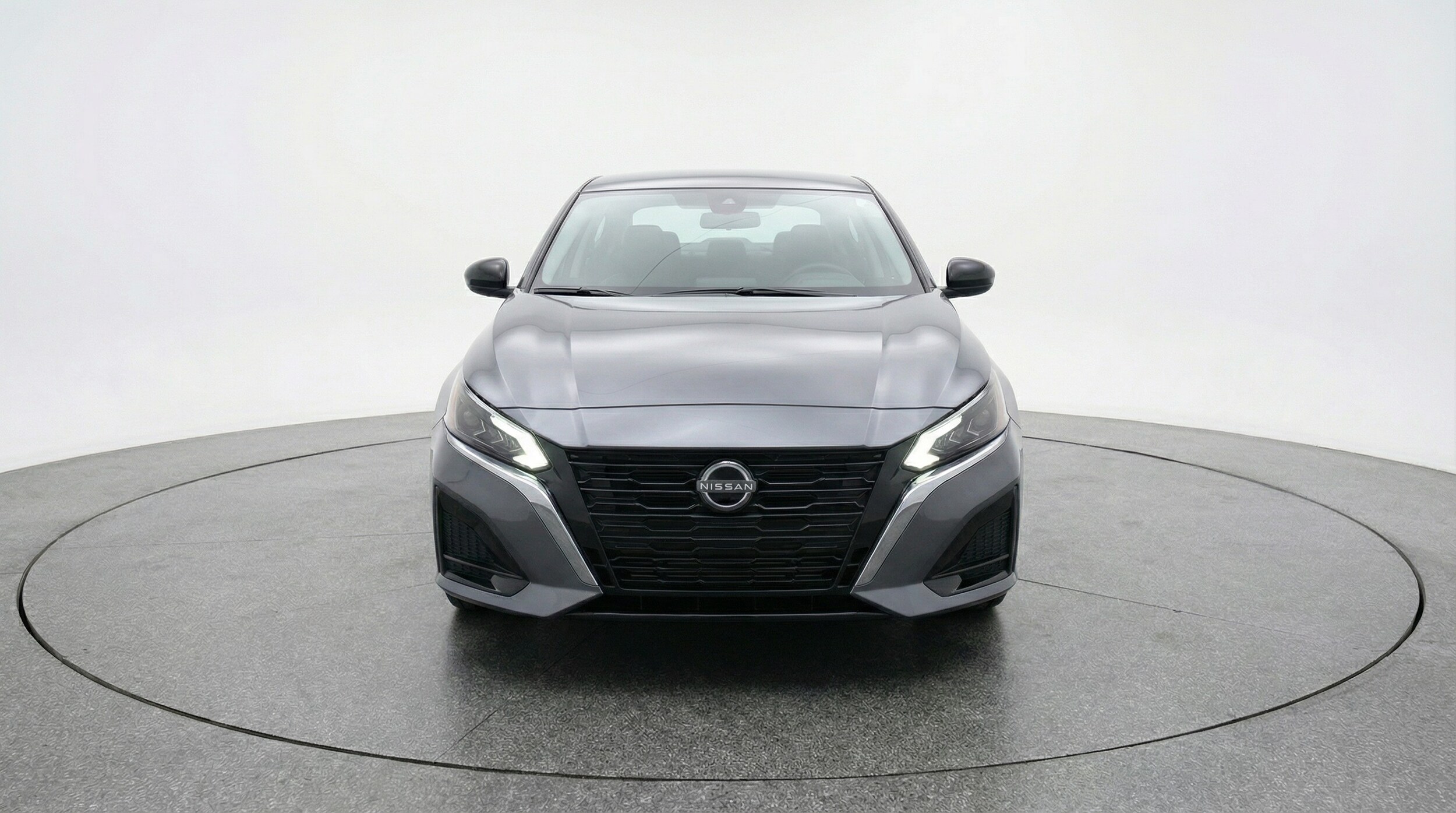 Thumbnail: 2025 Nissan Altima - 2