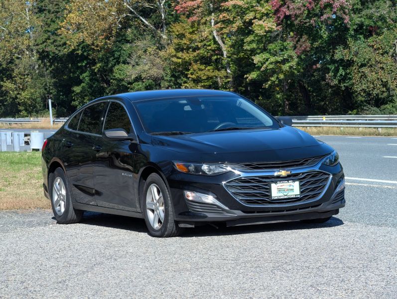 Used 2022 Chevrolet Malibu LS Sedan 4D Sedan