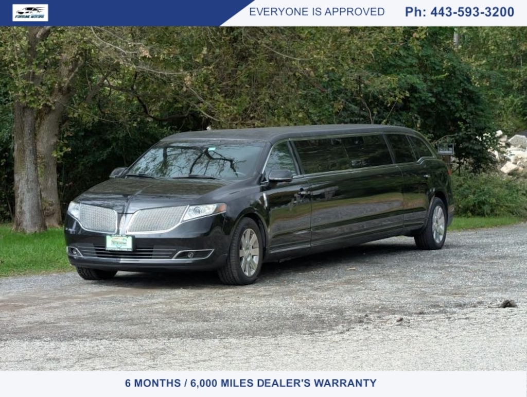 Used 2015 Lincoln MKT Sport Utility 4D SUV