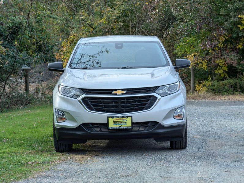 Used 2020 Chevrolet Equinox LS Sport Utility 4D SUV
