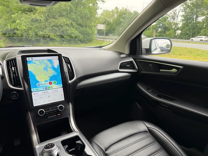 2021 Ford Edge SEL - Photo 17