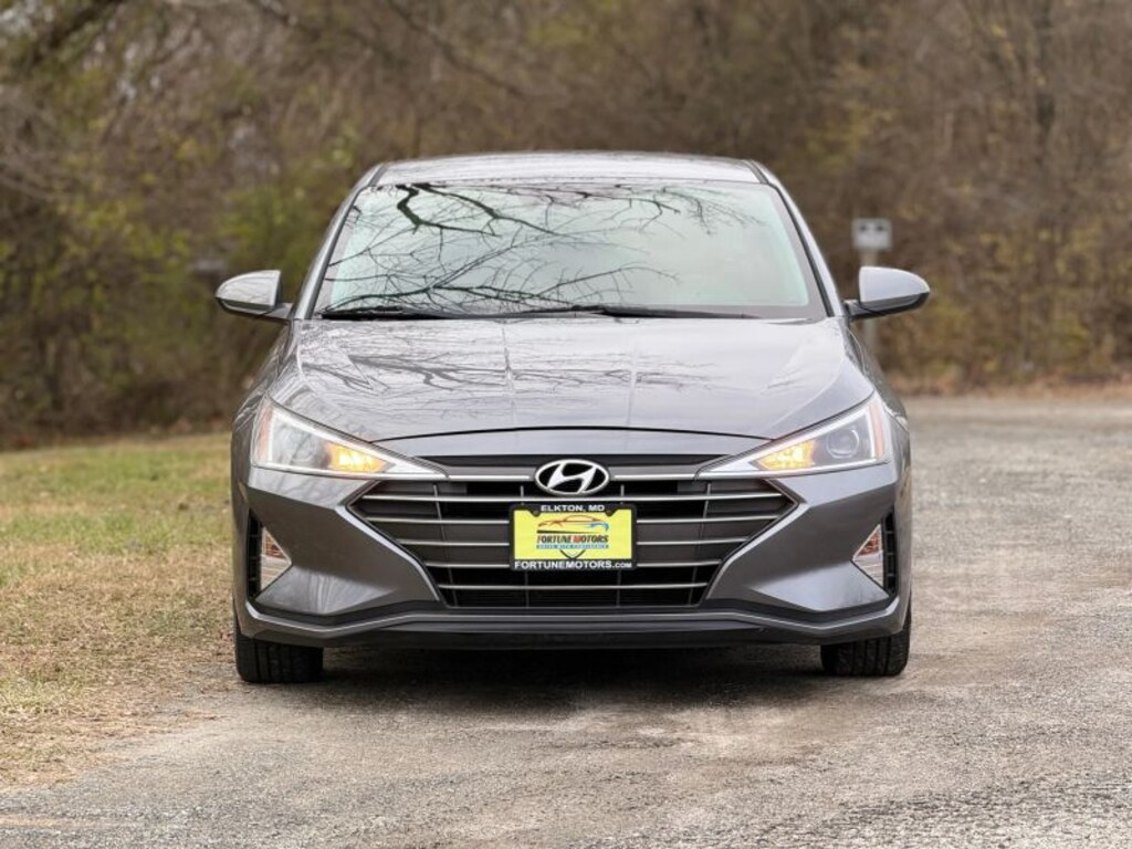 Used 2019 Hyundai Elantra SEL Sedan 4D Sedan