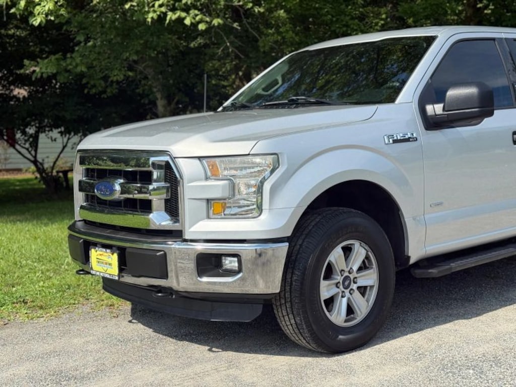 Used 2016 Ford F150 Supercrew Cab XLT Pickup 4D 5 1/2 ft Truck SuperCrew Cab