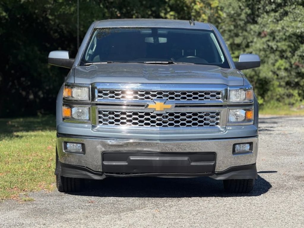 Used 2015 Chevrolet Silverado 1500 Crew Cab LT Pickup 4D 5 3/4 ft Truck Crew Cab