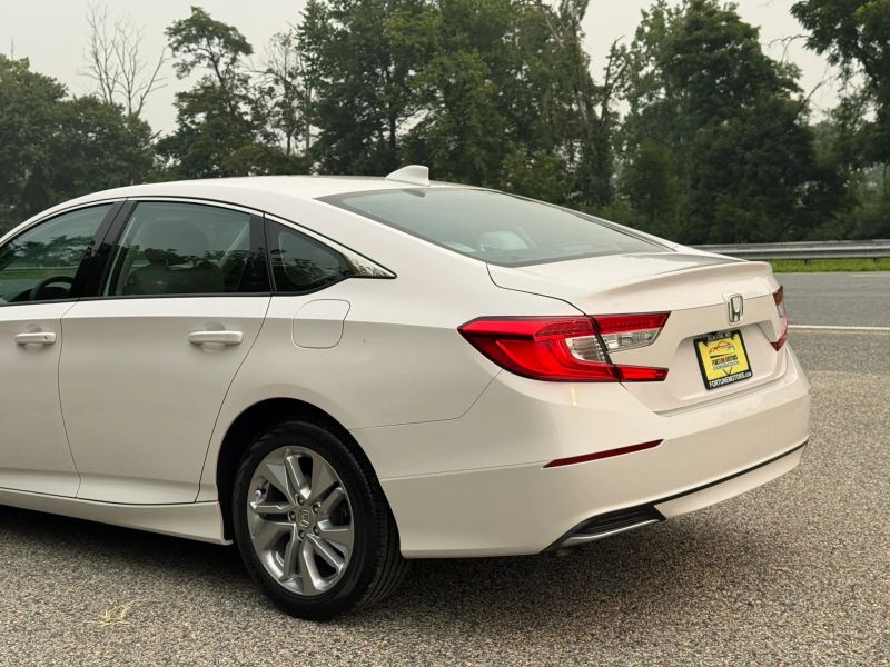 2020 Honda Accord LX - Photo 23