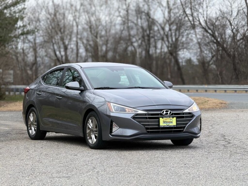 Used 2019 Hyundai Elantra SEL Sedan 4D Sedan