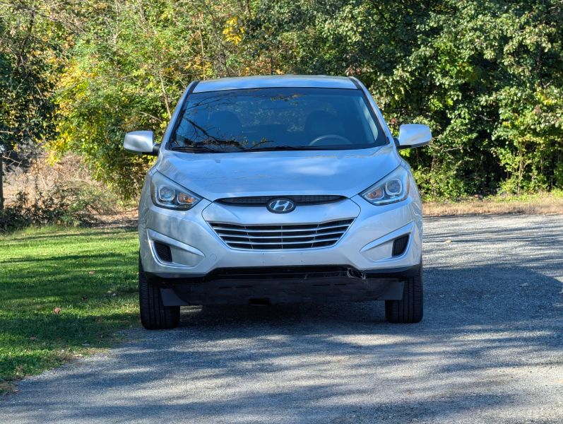 Used 2015 Hyundai Tucson GLS Sport Utility 4D SUV