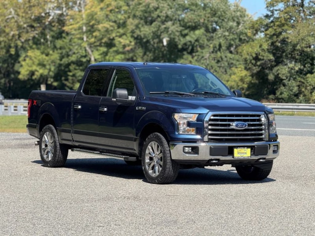 Used 2017 Ford F150 Supercrew Cab XLT Pickup 4D 5 1/2 ft Truck SuperCrew Cab
